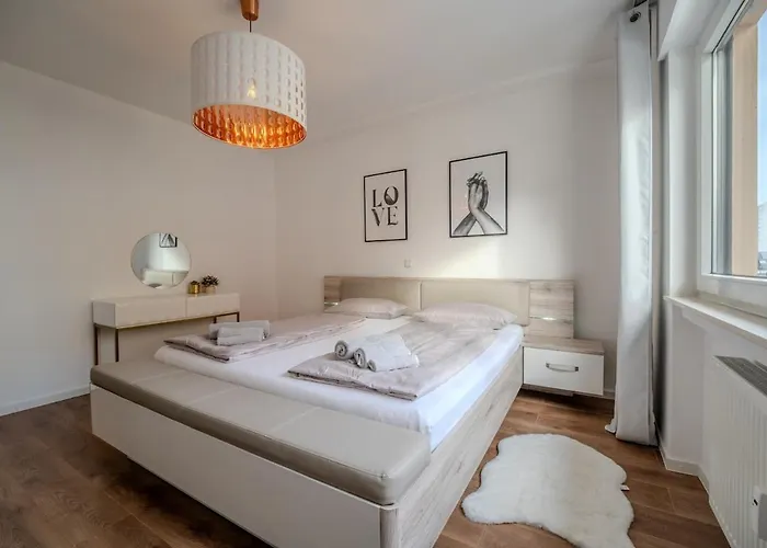 Moderne 3 Nur 20 Min Von Frankfurter Flughafen Und Zentrum Apartment